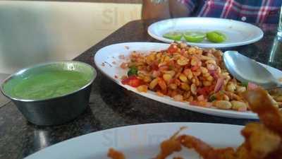 Vi Ra's Bar And Restaurant