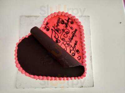 Iyengars Bakery And Sweets