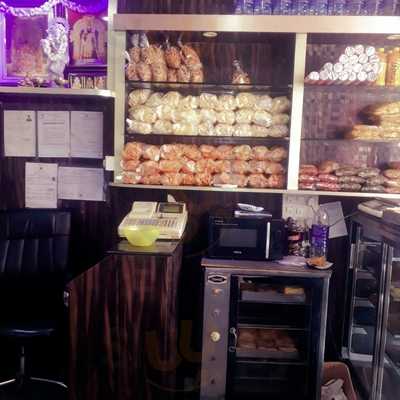 Iyengars Bakery And Sweets