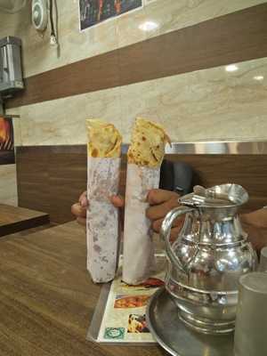 Top Foam Parantha Roll & Juice Centre