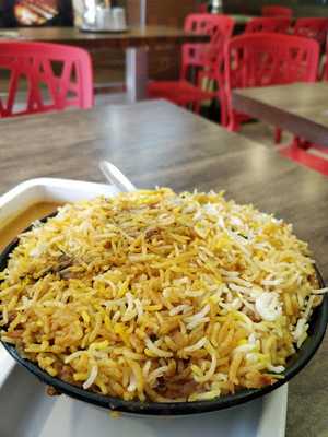 Top Foam Parantha Roll & Juice Centre