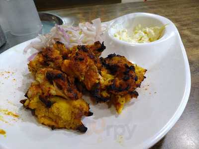 Top Foam Parantha Roll & Juice Centre