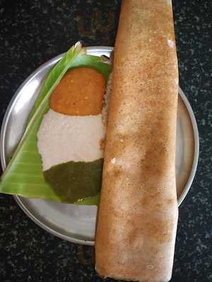 Sri Veeranjaneya Tiffin Centre