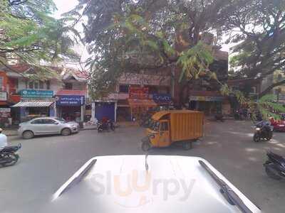 Sri Ganesh Fruit Centre