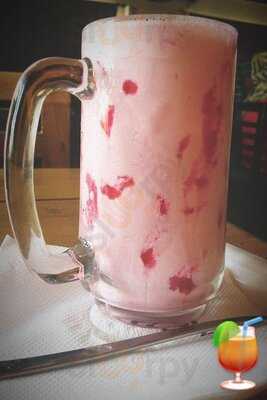 Lacima Cafe And Pizzeria