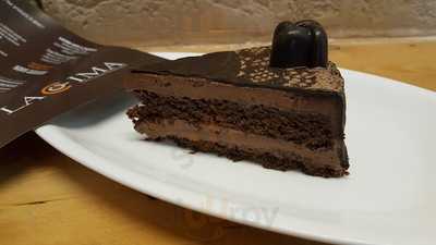 Lacima Cafe And Pizzeria