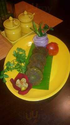 Earthen Oven Restaurant