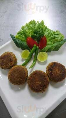 Earthen Oven Restaurant