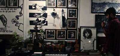 The 60's Cafe (the Beatles)