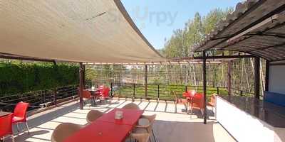 Sunset Boulevard Restaurant