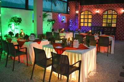 Raai Jeera - Veg & Desi Restaurant