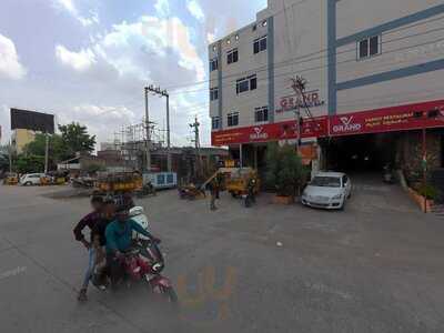 V Grand Lounge Restaurant & Bar