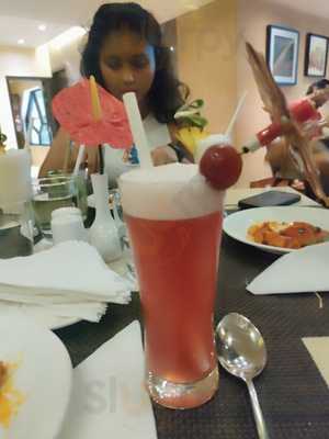 Pickle & Pint Kitchen And Bar