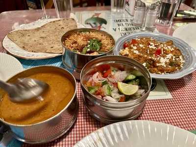 Sodabottleopenerwala