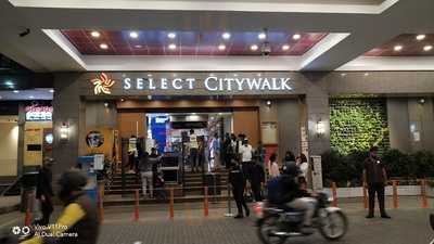 Select City Walk