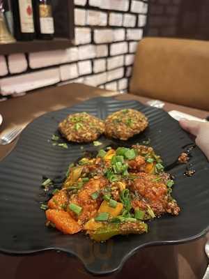 Vicious Circle Kitchen & Bar