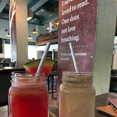 Mockingbird Cafe Bar