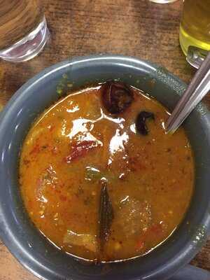 Hotel Deluxe Restaurant