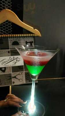 Tailor Bar