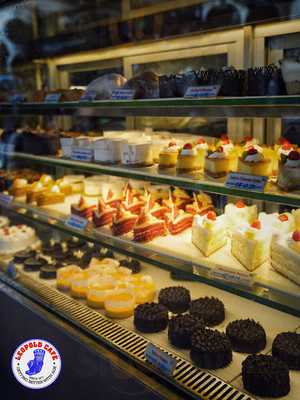 Leopold Cafe