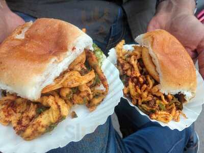 Ashok Vada Pav