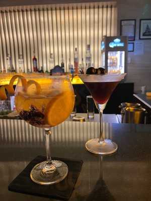 The Hangar Lounge & Bar