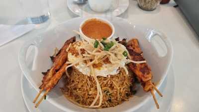 Eat Around The Corner