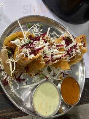 Neelkanth Sweets & Namkeen