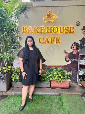 Bake House Cafe