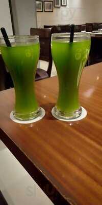 Oh! Calcutta Express