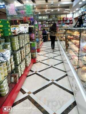 Evergreen Sweet House