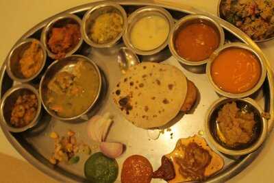 Rajdhani Thali