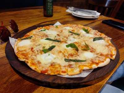 The Irish House Malad