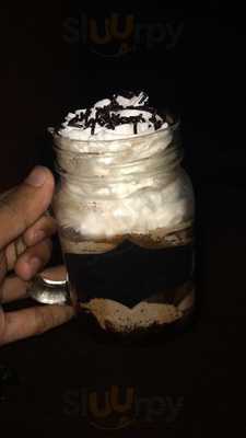 The Baack Benchers Restaurant And Cafe