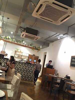 Evoo Eatery & Pizzeria