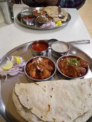Samrat Lunch Home