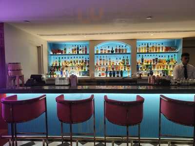 Merlin's Karaoke Bar