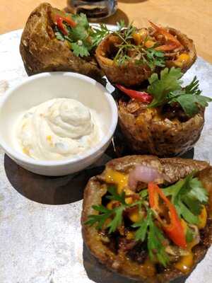 Brewbot Eatery & Pub Brewery