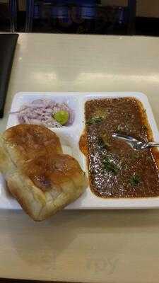 Sadguru Pavbhaji Center