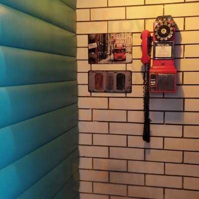 Phonebooth Cafe