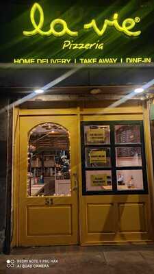 La Vie Pizzeria
