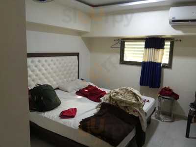 Hotel Sri Sai Restaurant