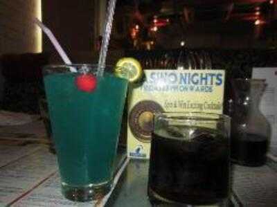 Castle 9 Restaurant & Lounge