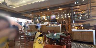 The Coffee Bean & Tea Leaf