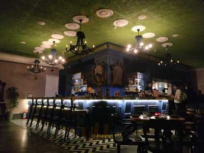 Lima Restaurant & Bar