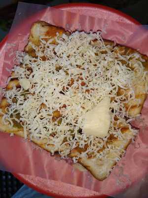 Hotel Radha Krishna, Family Restaurant & Bar