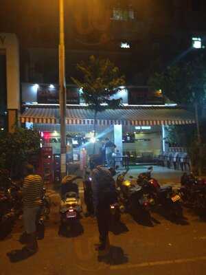 Hotel Radha Krishna, Family Restaurant & Bar