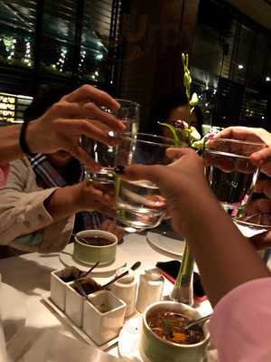 Hotel Courtyard Restaurant & Bar