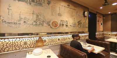 Noor Mohammedi Hotel Restaurant