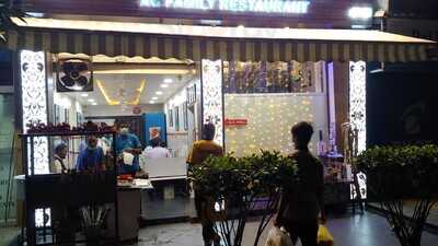 Hotel Silver Spoon Restaurant